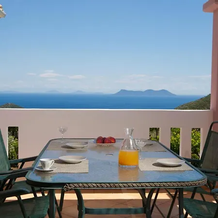 Pantheon & Danae Luxury Villa
