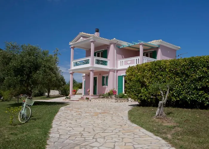 Pantheon & Danae Luxury Sivota