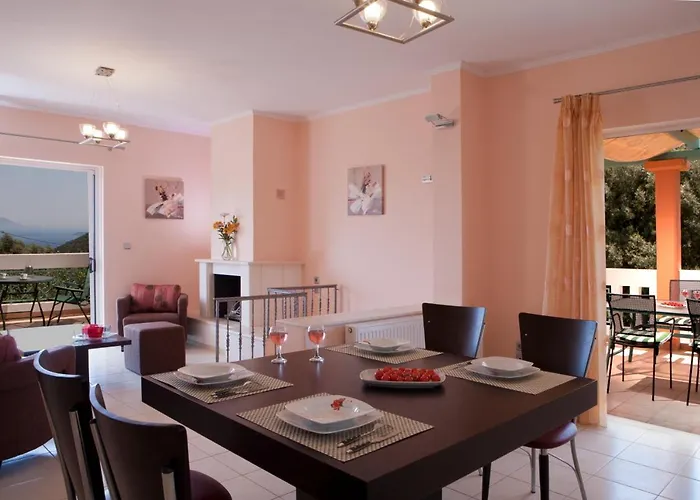 Pantheon & Danae Luxury Sivota